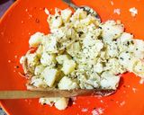 Foto del paso 1 de la receta: Tortilla de papa reciclada y salchichas