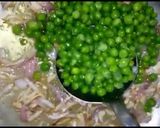 A picture of step 2 of Vegetables rice.