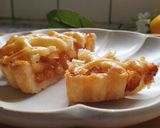 A picture of step 3 of European-Style Woven Apple Pie.