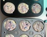 Hình bước làm 5 của món Moist Blueberry Crumb Muffins