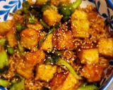 A picture of step 6 of Vegan General Tso Tofu and Noodles.
