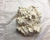 Foto del paso 5 de la receta: Rollo de queso crema y semillas para aperitivo