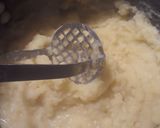 A picture of step 3 of Golden Mashed Potatoes and Beef Square Gravy.