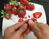 A picture of step 2 of STRAWBERRY SABUDANA KHEER /STRAWBERRY SAGO PEARLS PUDDING.
