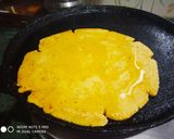 A picture of step 2 of Maize Roti Ladoo.