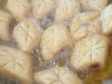 مقروط المقلاة