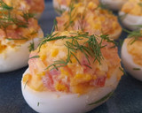 Foto del paso 5 de la receta: Huevos rellenos de salmón