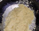 A picture of step 3 of Suji Halwa.