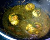 A picture of step 6 of Spinach Egg Curry.
