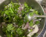 A picture of step 5 of Palak Rava toast.