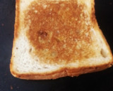 टमाटर प्याज़ के चीज़ी सैंडविच (Tamatar pyaz ke cheesy sandwich recipe in hindi) रेसिपी चरण 3 फोटो