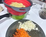 Foto langkah ke 1 dari resep Mie Goreng Sayur Sambal Teri.