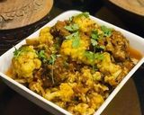 A picture of step 4 of Gobhi Gosht.