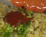 A picture of step 8 of Mutton mince mecroni.