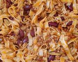 Chili con carne szószos, babos tészta recept fázis 4 fotója