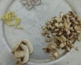 A picture of step 5 of Spinach and mushroom soup.