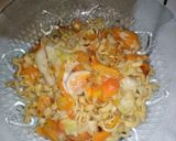 Foto langkah ke 5 dari resep Bakmi goreng tanpa kecap untuk anak.