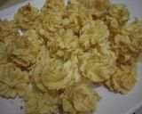 Foto langkah ke 6 dari resep Kue Kering Semprit Keju Susu.
