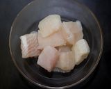 A picture of step 1 of Tomato Fish.