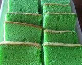 Foto langkah ke 5 dari resep Bolu Pandan Santan.