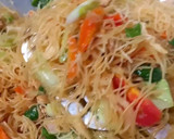 Foto langkah ke 6 dari resep Bihun Goreng Ayam.