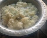 A picture of step 1 of Aloo gobhi pav bhaji.