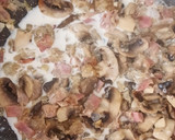 Foto del paso 2 de la receta: 🍝 Espaguetis bechamel de champiñones, bacon y maíz 🥓🌽