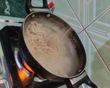 A picture of step 9 of Manchow soup(Indo-chinese).