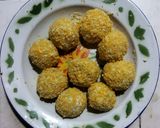 Foto langkah ke 6 dari resep Bitterballen (Dutch Chicken Croquettes).