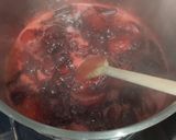 A picture of step 2 of Easy plum compote.