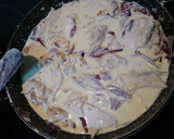 Foto del paso 4 de la receta: Pechuga en salsa de quesos y mostaza