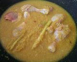 Foto langkah ke 2 dari resep Ayam goreng lengkuas.