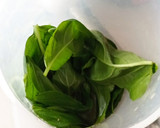 Foto del paso 2 de la receta: Pesto casero con nueces