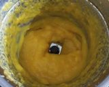 A picture of step 2 of Mango rabri ice cream.