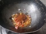 वांग्याचे भरीत सुक्का गोलमा टाकून (Vangyache Bharit Sukka Golma Recipe In Marathi)