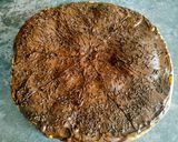 Foto del paso 7 de la receta: Pizza dulce con masa extrafina cubierta de chocolate y decorar a tu gusto