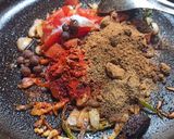 A picture of step 2 of Peshawari sprouted chana masala.