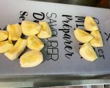 Une image de l'étape 7 de Flan aux pommes, vanille et fromage blanc (nappage myrtilles citron).