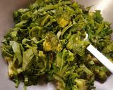 A picture of step 2 of Broccoli Sandwich.