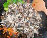 Foto langkah ke 4 dari resep 40. Nasi Bakar Pindang Tongkol.