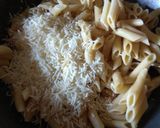 Foto langkah ke 3 dari resep Penne Schotel.