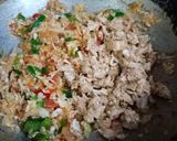 A picture of step 5 of Macaroni sawaiyan with leftover chicken tikka.