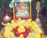 કોકોનટ કેસર મોદક (Coconut Kesar Modak Recipe In Gujarati) રેસીપી સ્ટેપ10ફોટો