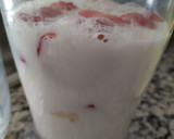Foto del paso 2 de la receta: Batido de fresas y plátano