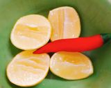 Hình bước làm 2 của món Cá kèo kho lạt