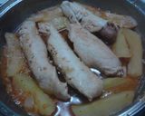 Foto del paso 5 de la receta Rollitos de pechugas de pollo con salchichas de jamón al tomillo