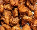 A picture of step 1 of Chicken schezwan gravy.