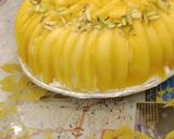 A picture of step 6 of Mango tres leches Cake.