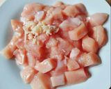 Foto del paso 1 de la receta: Filete de pollo salteado con verduras chinas 🌿🌳