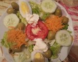صورة لخطوة 1 من وصفة سلطة بسيطة ولذيذة 😋😋